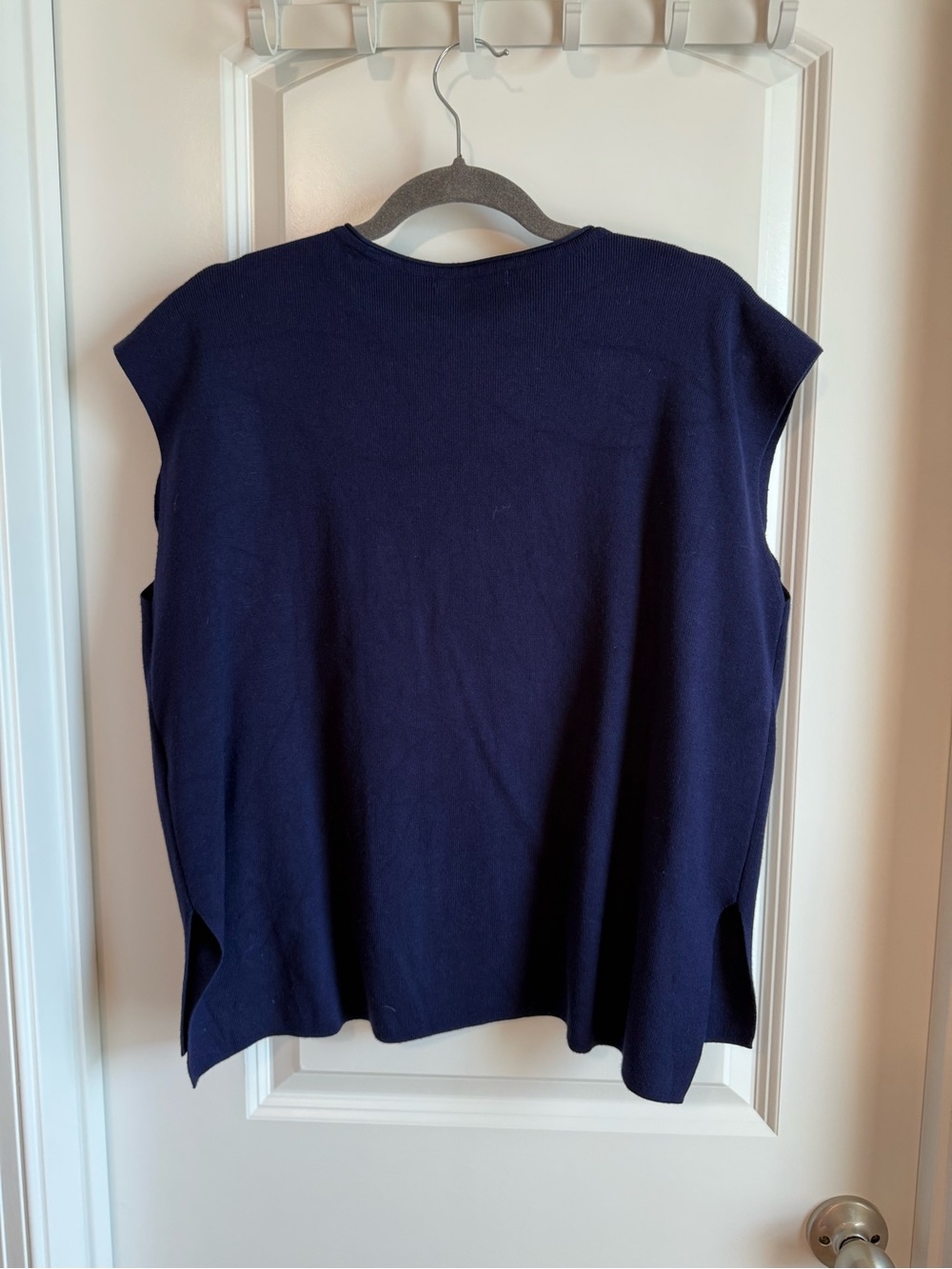 Navy Sleeveless Top and Wide-Leg Pant Comfy Coordinated Set - Picture 5 of 9